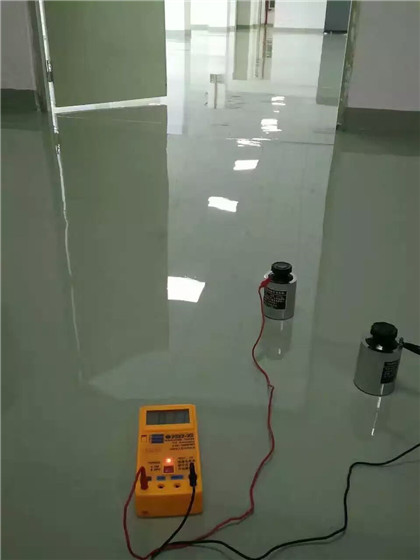 嘉禾 防静电自流平检测